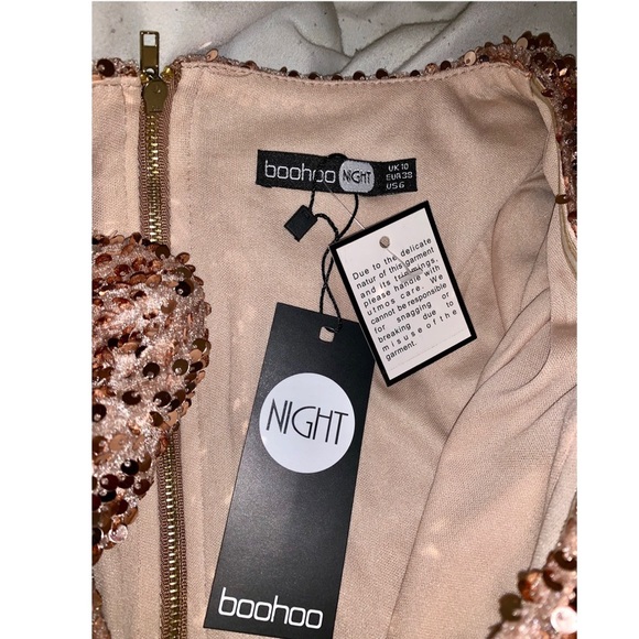 NWT 🌟 BOOHOO SPARKLY GOLD DRESS - Picture 2 of 4
